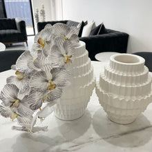 Load image into Gallery viewer, HARRIET